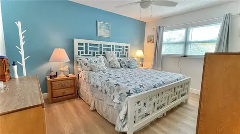 923 22nd Place Vero Beach FL 32960