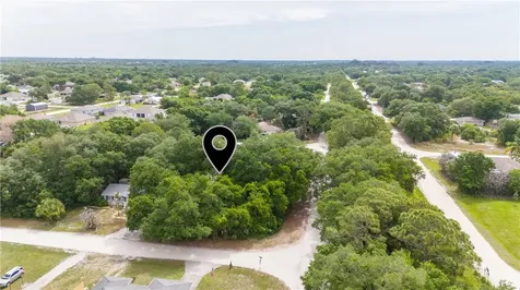 10279 N 89th Street Vero Beach FL 32967