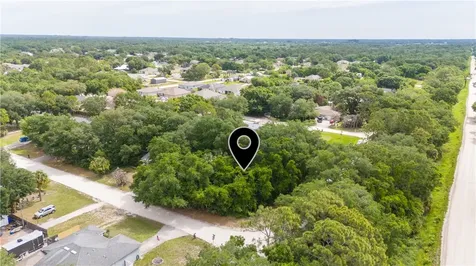 10279 N 89th Street Vero Beach FL 32967