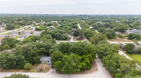 10279 N 89th Street Vero Beach FL 32967