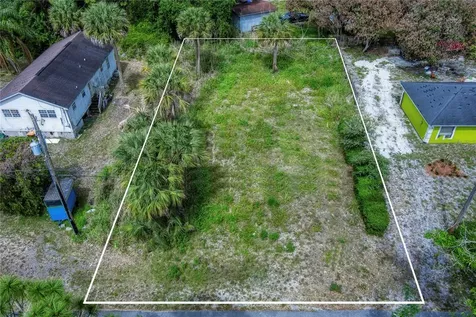 4825 32nd Avenue Vero Beach FL 32967