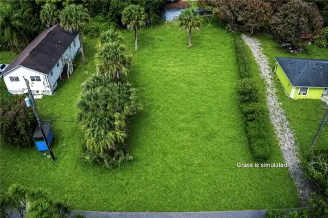 4825 32nd Avenue Vero Beach FL 32967