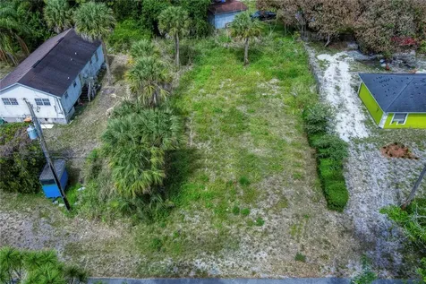 4825 32nd Avenue Vero Beach FL 32967
