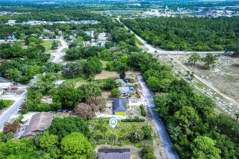 4825 32nd Avenue Vero Beach FL 32967