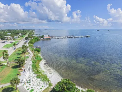 1172 Breezy Way Sebastian FL 32958