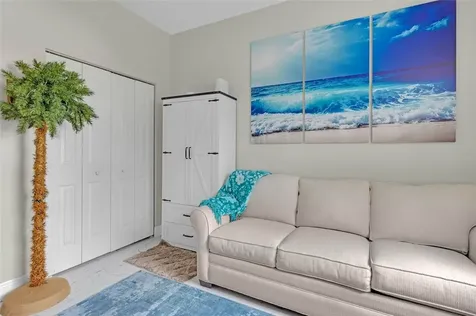 5780 W 1st Square SW Vero Beach FL 32968