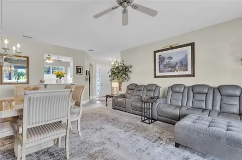 5780 W 1st Square SW Vero Beach FL 32968