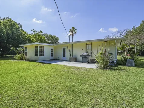 2616 15th Street Vero Beach FL 32960
