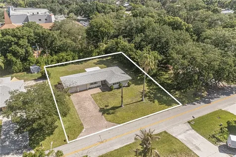 2616 15th Street Vero Beach FL 32960