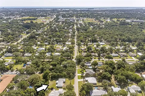 2616 15th Street Vero Beach FL 32960