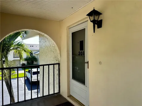1815 Robalo Drive Vero Beach FL 32960