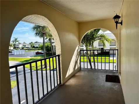 1815 Robalo Drive Vero Beach FL 32960