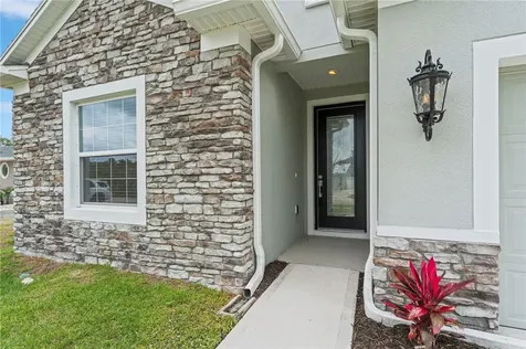 1518 Polynesian Lane Sebastian FL 32958