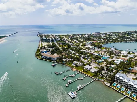 1604 Seaway Drive Hutchinson Island FL 34949