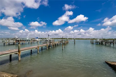 1604 Seaway Drive Hutchinson Island FL 34949