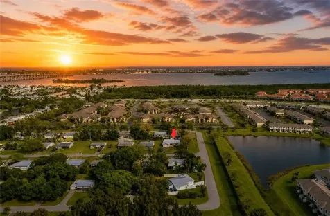 1310 4th Avenue Vero Beach FL 32960