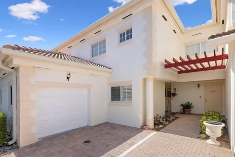 512 7th Square Vero Beach FL 32962