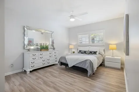 512 7th Square Vero Beach FL 32962