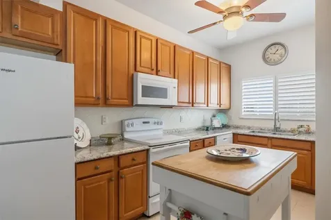 512 7th Square Vero Beach FL 32962