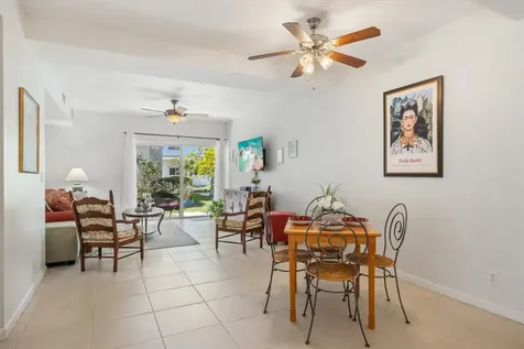512 7th Square Vero Beach FL 32962