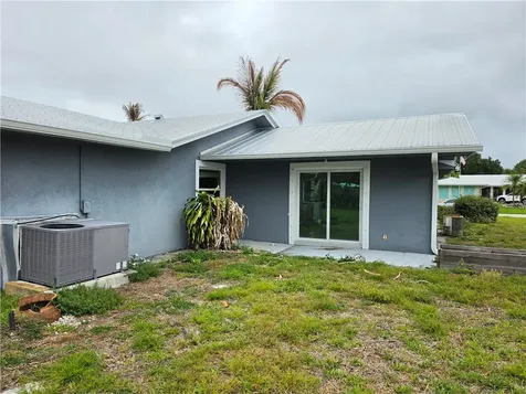2080 Elmhurst Road Port St Lucie FL 34952