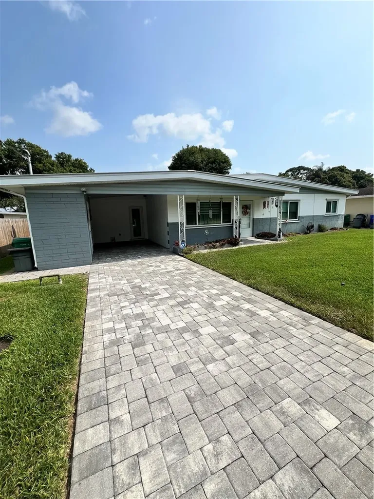 1950 Cortez Boulevard Fort Pierce FL 34982