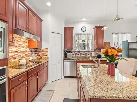 602 Gossamer Wing Way Sebastian FL 32958
