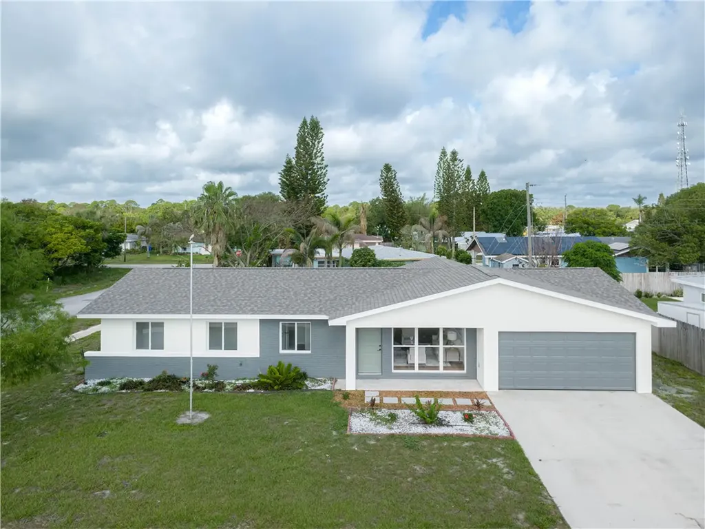 882 Gilbert Street Sebastian FL 32958