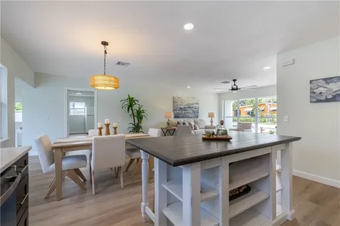 882 Gilbert Street Sebastian FL 32958