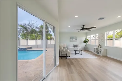 882 Gilbert Street Sebastian FL 32958