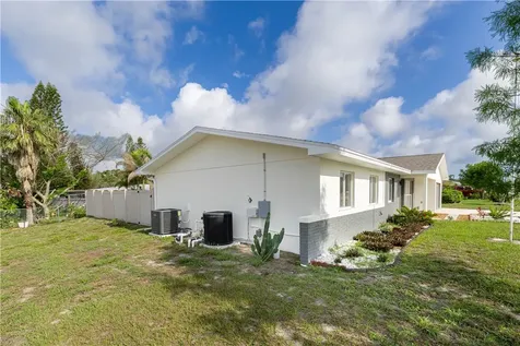 882 Gilbert Street Sebastian FL 32958