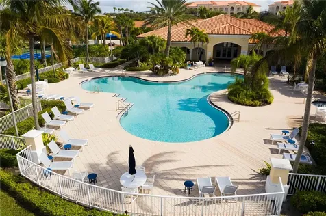 19 Harbour Isle Drive W Hutchinson Island FL 34949