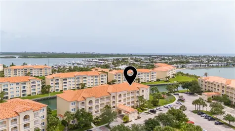 19 Harbour Isle Drive W Hutchinson Island FL 34949