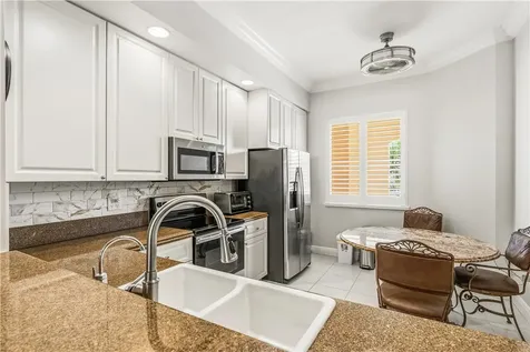 19 Harbour Isle Drive W Hutchinson Island FL 34949