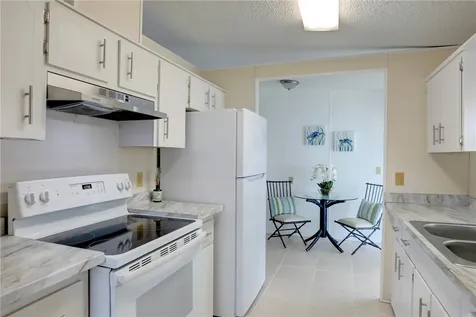 804 Sapodilla Drive Barefoot Bay FL 32976