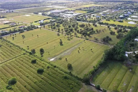 6590 5th Street SW Vero Beach FL 32968