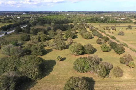 6590 5th Street SW Vero Beach FL 32968