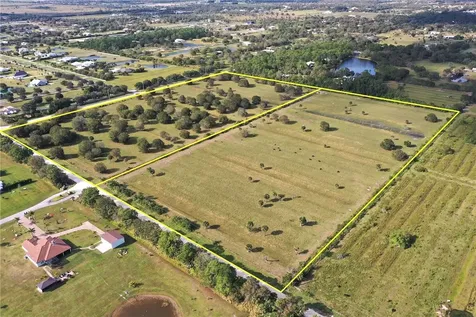 6590 5th Street SW Vero Beach FL 32968