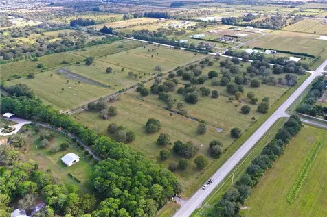 6590 5th Street SW Vero Beach FL 32968