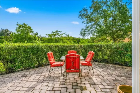1233 Normandie Way Vero Beach FL 32960