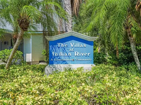 441 7th Place Vero Beach FL 32962