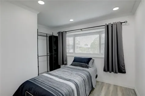 906 Wren Circle Barefoot Bay FL 32976