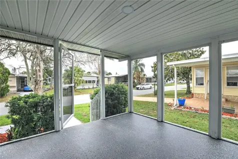 906 Wren Circle Barefoot Bay FL 32976