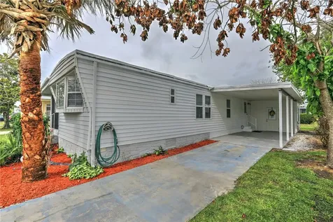 906 Wren Circle Barefoot Bay FL 32976