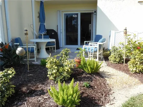 4009 Silver Palm Drive Vero Beach FL 32963