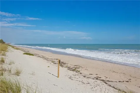 4009 Silver Palm Drive Vero Beach FL 32963