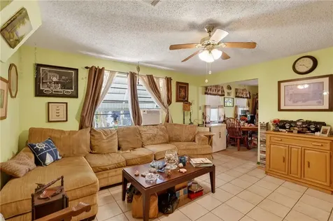 2666 12th Avenue Vero Beach FL 32960