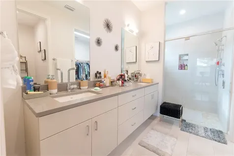 2172 Falls Manor Vero Beach FL 32967