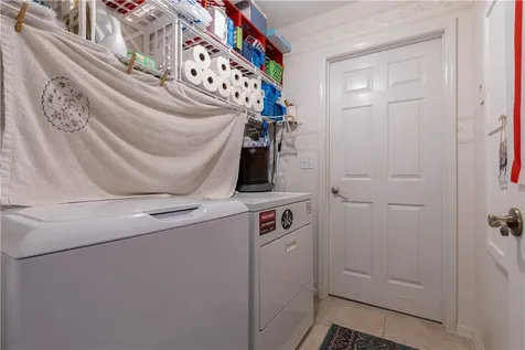 572 Citrus Avenue Sebastian FL 32958