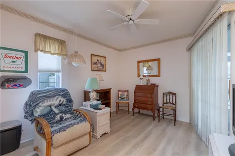 572 Citrus Avenue Sebastian FL 32958